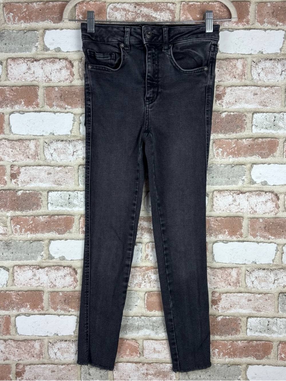 We The Free high rise skinny jean Raw hem | Black | Size 25